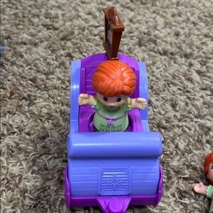 Fisher-Price Little People Disney Princess Frozen Parade Anna Float